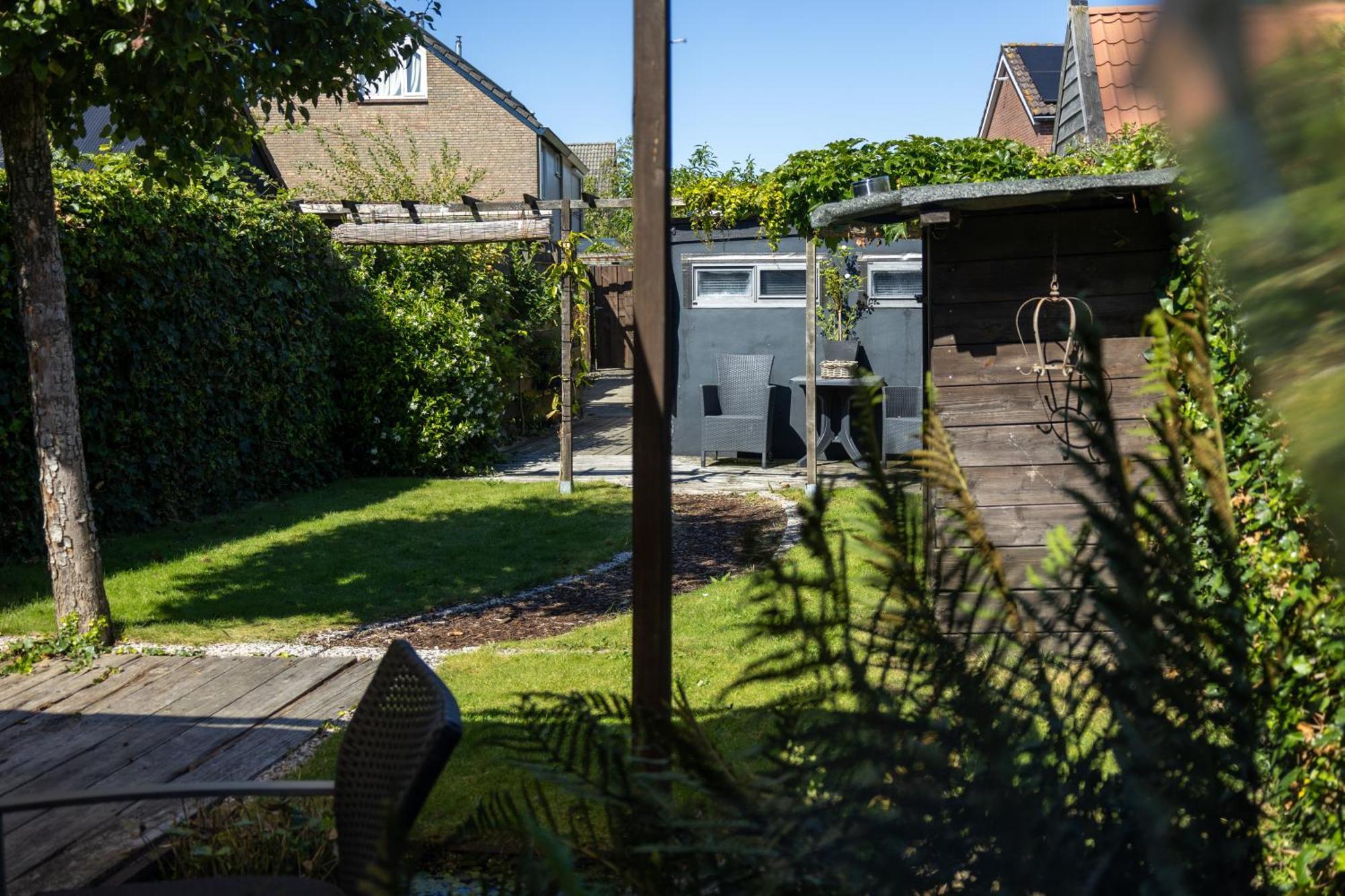 Bed & Breakfast 28 Appartement Met Prive Tuin Assen Exterior foto